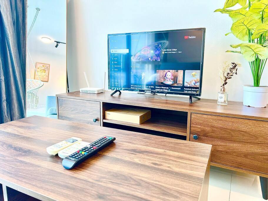 G 1-5Pax Cozy Home Trefoil Setia Alam 100Mps Wifi & Tv Sccc エクステリア 写真